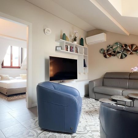 מילאנו Comecasa 10 Minutes Walk From Duomo 2 Bedroom Apartment מראה חיצוני תמונה