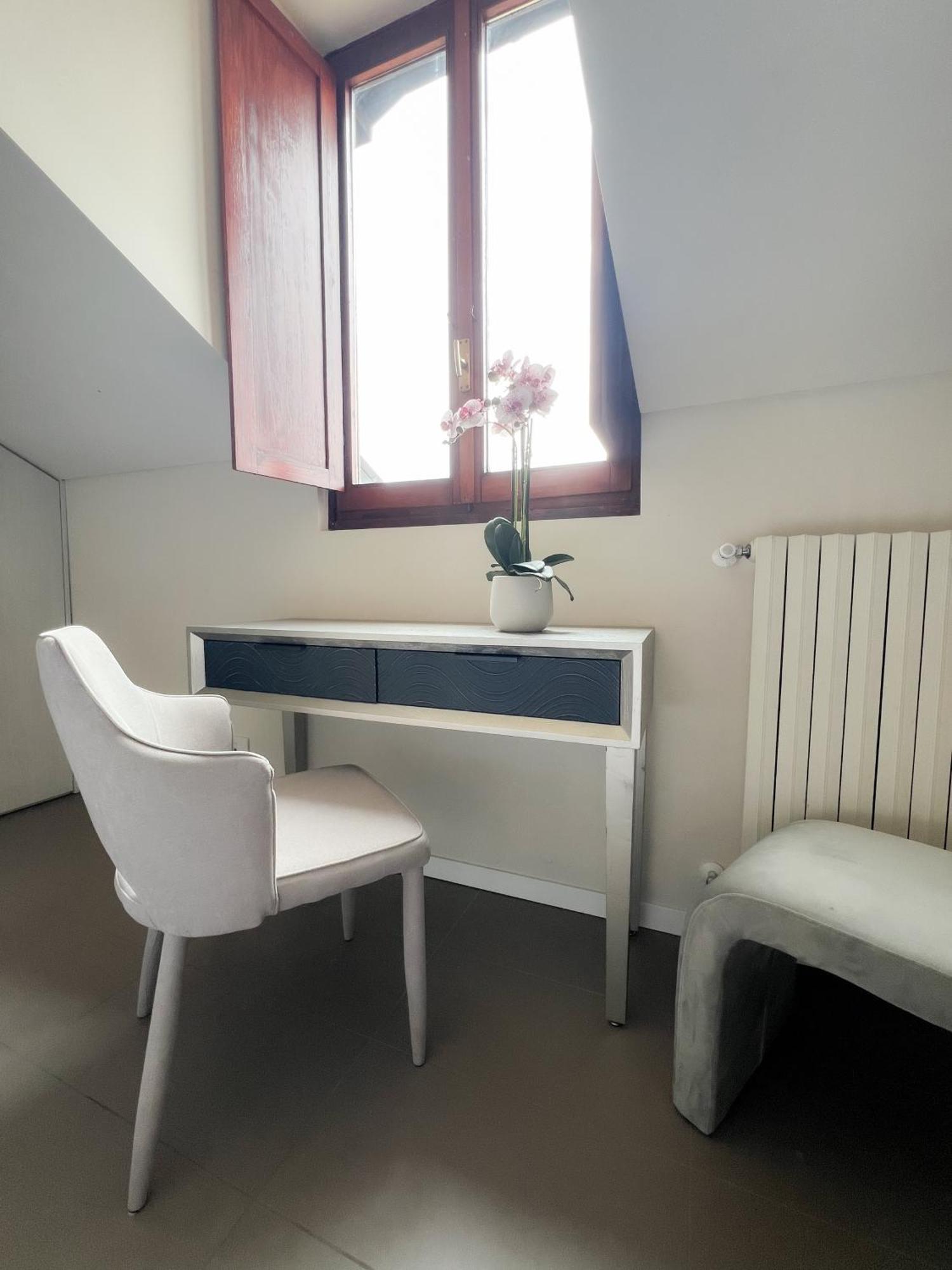 מילאנו Comecasa 10 Minutes Walk From Duomo 2 Bedroom Apartment מראה חיצוני תמונה