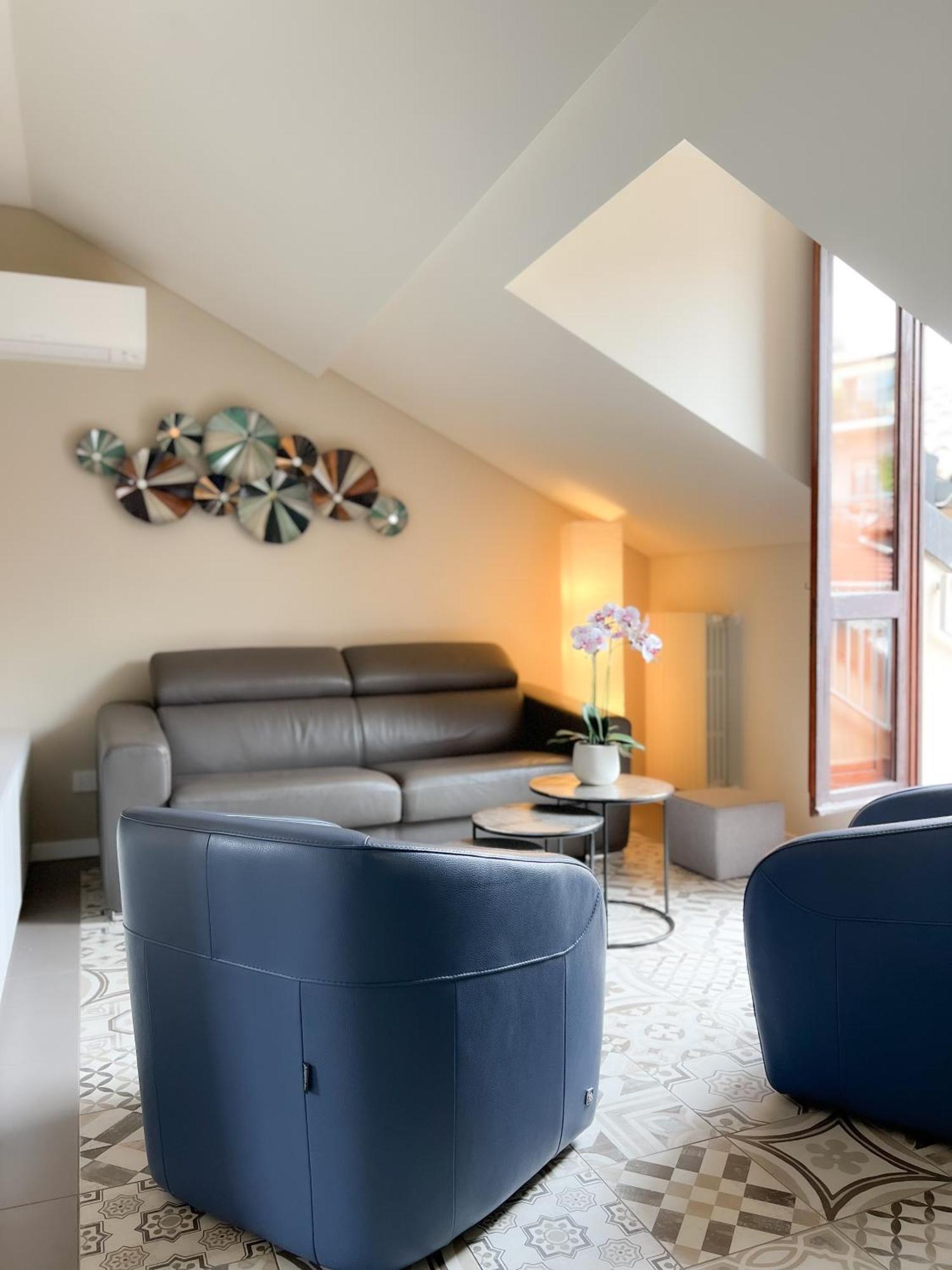 מילאנו Comecasa 10 Minutes Walk From Duomo 2 Bedroom Apartment מראה חיצוני תמונה