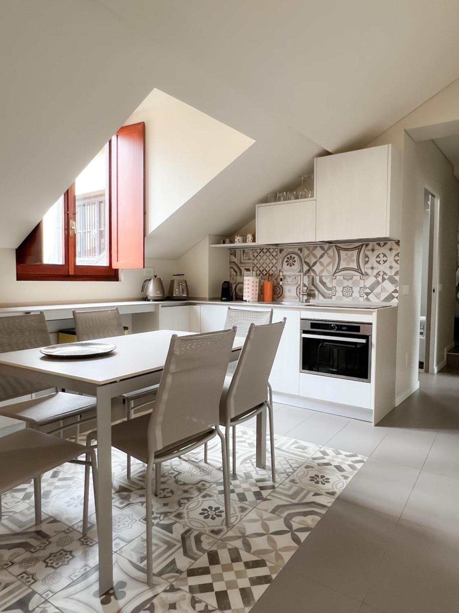 מילאנו Comecasa 10 Minutes Walk From Duomo 2 Bedroom Apartment מראה חיצוני תמונה