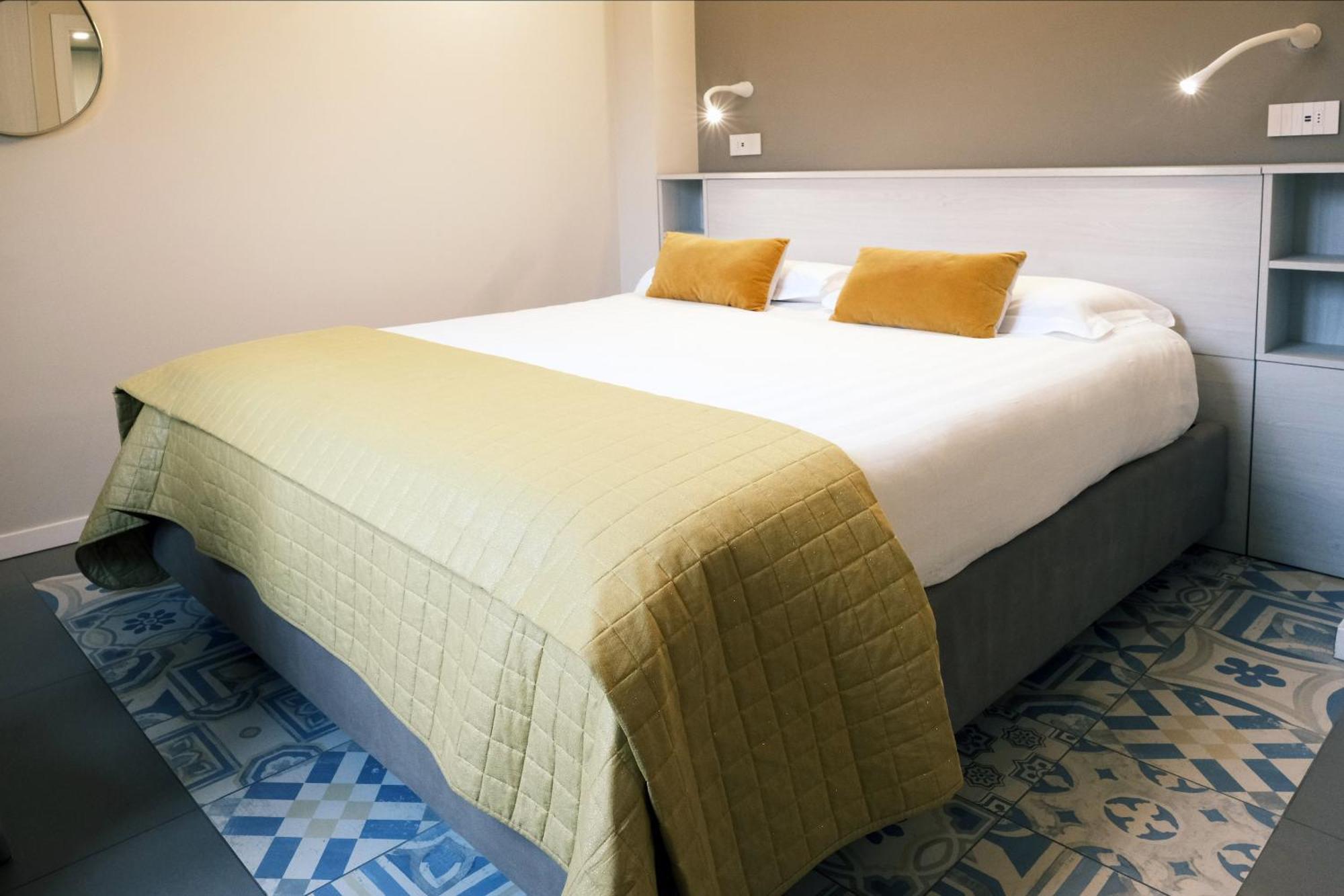 מילאנו Comecasa 10 Minutes Walk From Duomo 2 Bedroom Apartment מראה חיצוני תמונה
