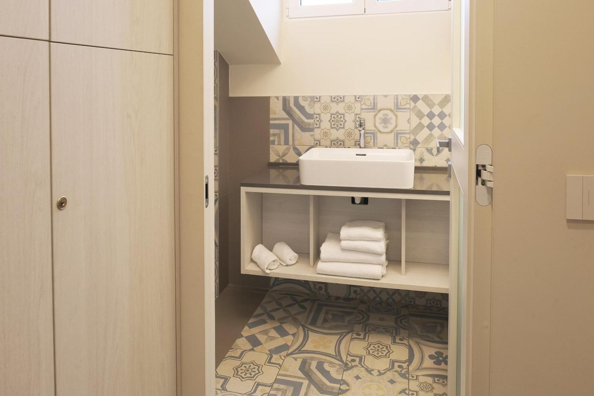 מילאנו Comecasa 10 Minutes Walk From Duomo 2 Bedroom Apartment מראה חיצוני תמונה