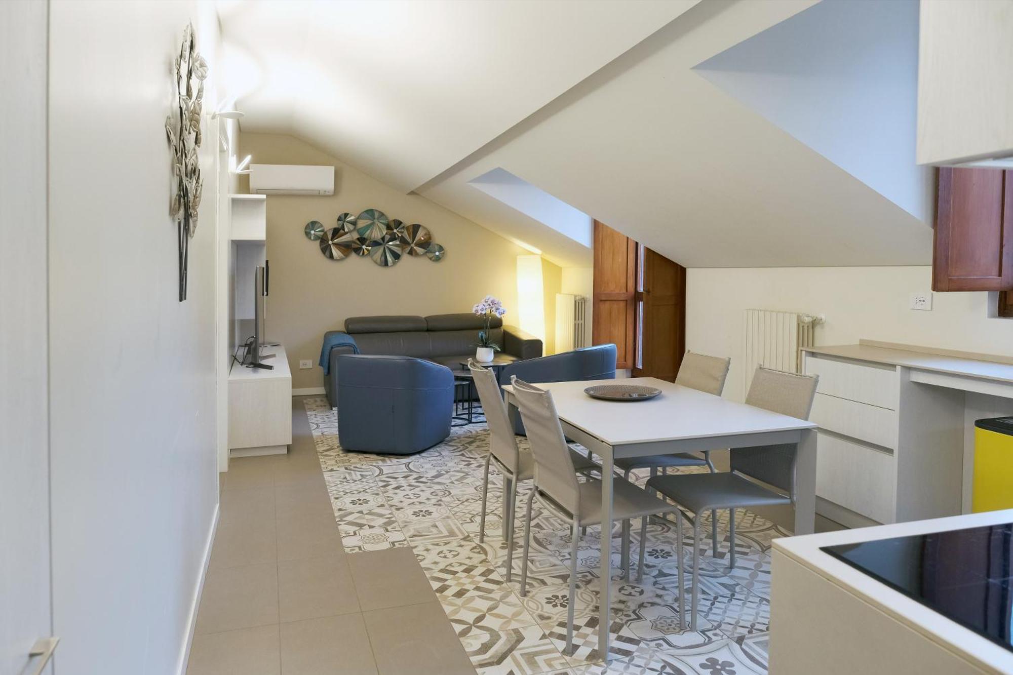 מילאנו Comecasa 10 Minutes Walk From Duomo 2 Bedroom Apartment מראה חיצוני תמונה