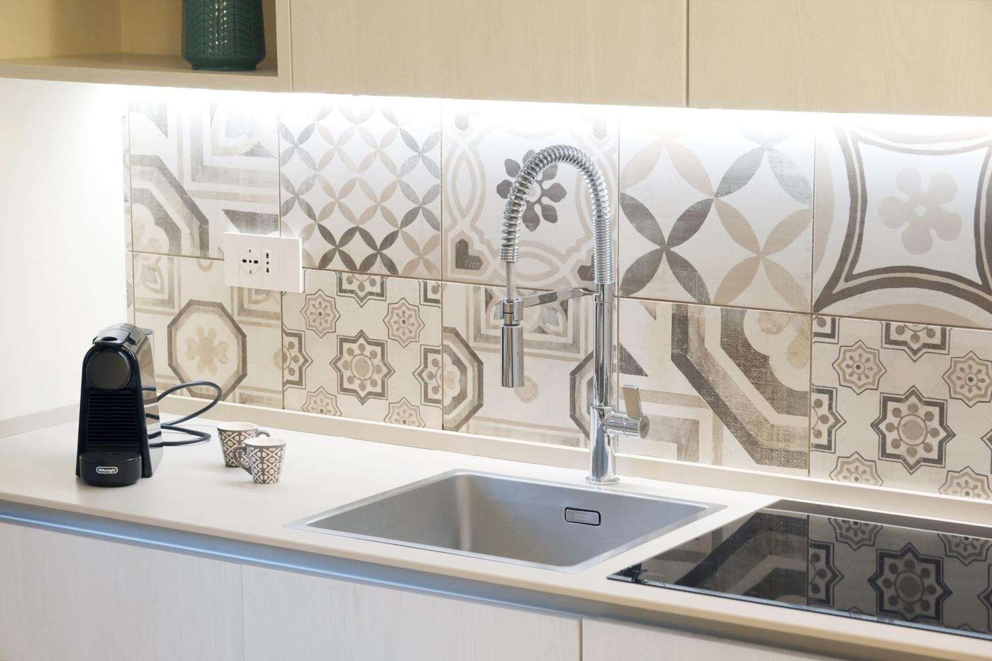 מילאנו Comecasa 10 Minutes Walk From Duomo 2 Bedroom Apartment מראה חיצוני תמונה